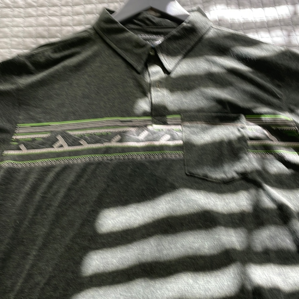 Columbia ss polo shirt size large very good condition